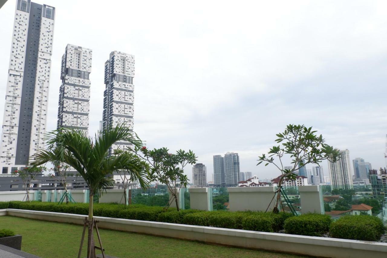 The Pinnacle Tower Johor Bahru Exteriér fotografie